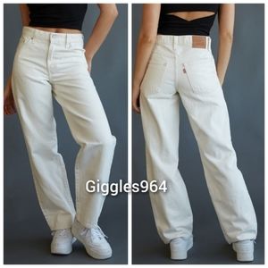 Levi's Baggy Dad Jeans Barely Freezing White